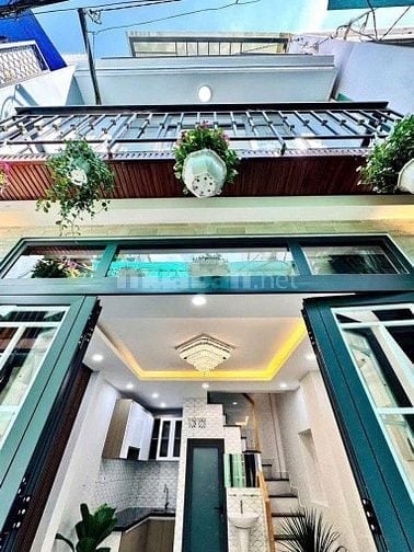 Bán nhà HXH, 32m2, Giá 3.69 TỶ, Nguyễn Gia Trí, Phường 25, Bình Thạnh