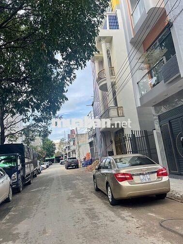 BÁN GẤP LÔ ĐẤT NGAY LÝ THƯỜNG KIỆT SÁT CHUNG CƯ, TRƯỜNG HỌC