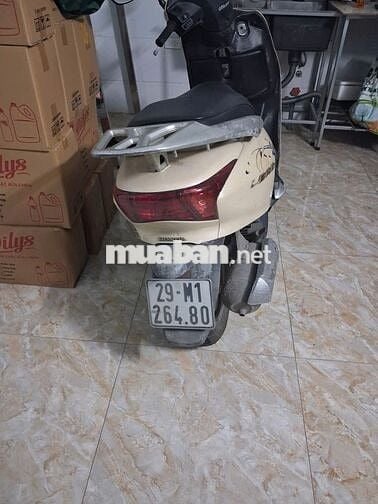 Xe nguyên bản máy nguyên zin 2010 màu vàng be