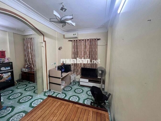 cho thuê phòng trọ 25m đầy đủ nội thất gần trường đại học và ga metro