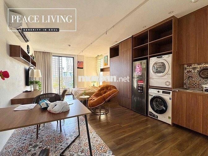 CHO THUÊ CĂN HỘ BAN CÔNG CAO CẤP NGAY TRẦN QUANG KHẢI TONE GỖ GIÁ RẺ