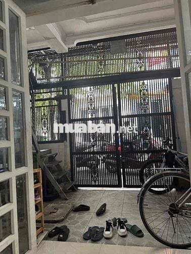 Hẻm xe hơi thông - nhà 2 tầng BTCT cho thuê 10tr/th - 8,8 tỷ