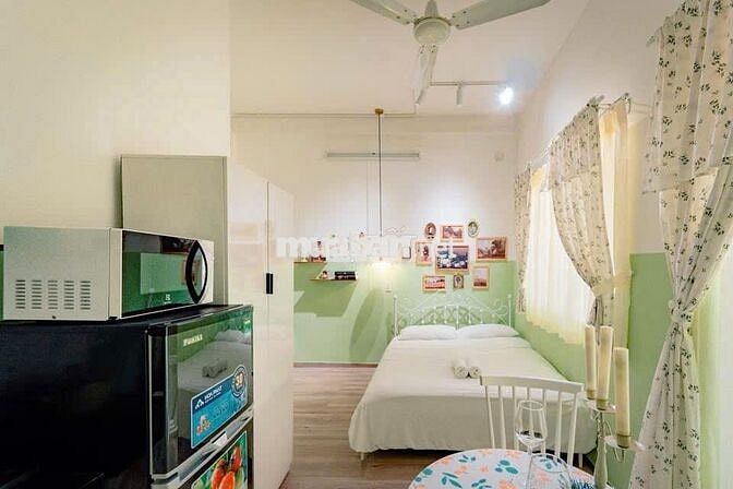 STUDIO vibe cực chill nhà đang trống vào ở liên được giảm giá nhé ạ