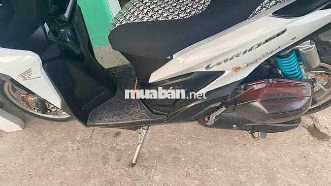 Honda Vario 125 màu Trắng Đen