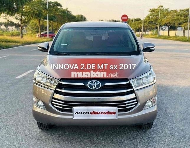 Toyota Innova 2017 2.0E MT Nâu