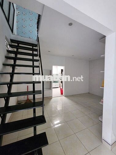 Thuê nhà nguyên căn kiệt Hoàng Văn Thụ