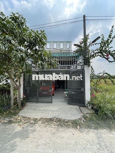 NHÀ ĐẸP 1T1L, FULL NỘI THẤT, CÓ SÂN ĐẬU OTO - VIEW HỒ MÁT MẺ, AN NINH