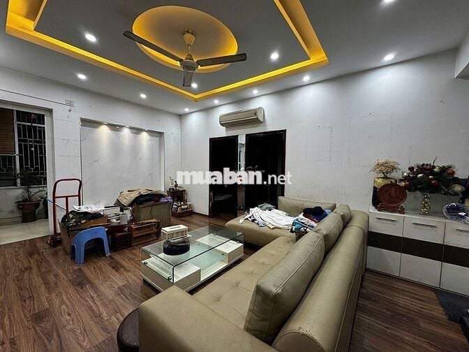 Cho thuê chung cư 230 Lạc Trung -127m2 - 4 ngủ - giá 18 triệu