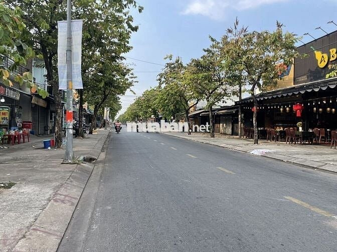 Cho thuê nhà mặt tiền Song Hành, Lê Thị Hà, 4m x 15m, 10tr