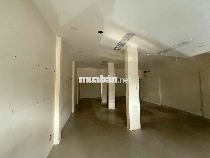 Mặt Bằng NGANG 8m6 ngay Cách Mạng Tháng 8