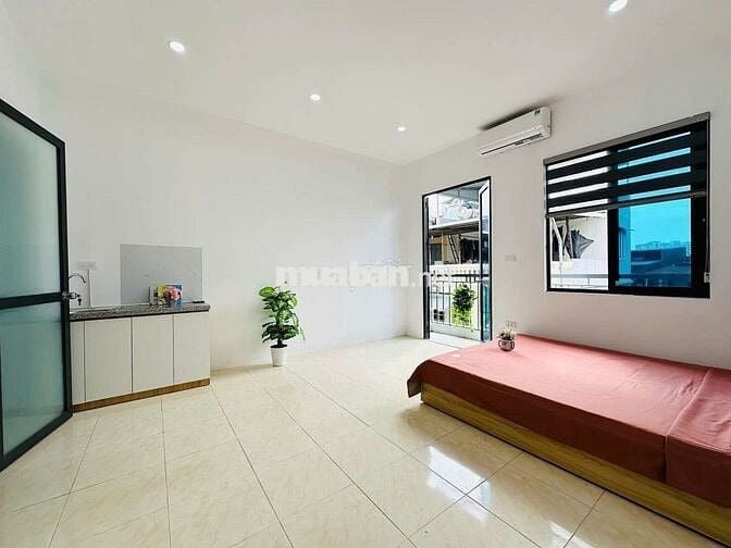 Siêu phẩm CCMN 25m2 Full đồ. Thang máy Ban công rộng, Phan Đình Giót