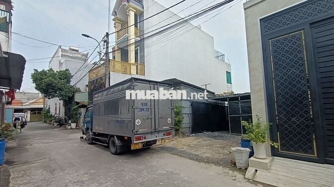 Bán đất đẹp hẻm xe hơi đường 11, Trung tâm Linh Xuân chỉ hơn 5tỷ