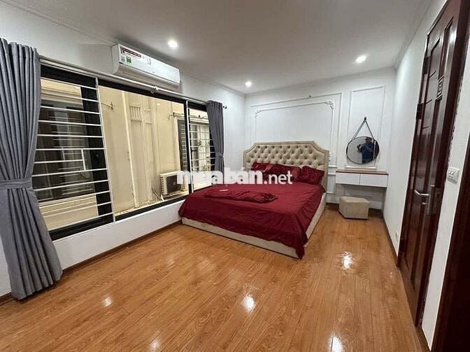 BÁN GẤP SIÊU PHẨM NHÀ TẠI BỒ ĐỀ - NGÕ NÔNG - Ô TÔ ĐỖ CỬA - FULL ĐỒ