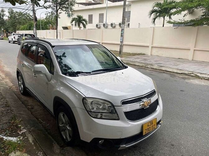 Bán Cherolet Orlando đời 2017, số sàn 7 chỗ xe đẹp