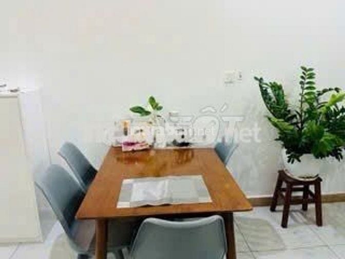 Cho thuê căn hộ Era Town 1 phòng ngủ nội thất 8 triệu