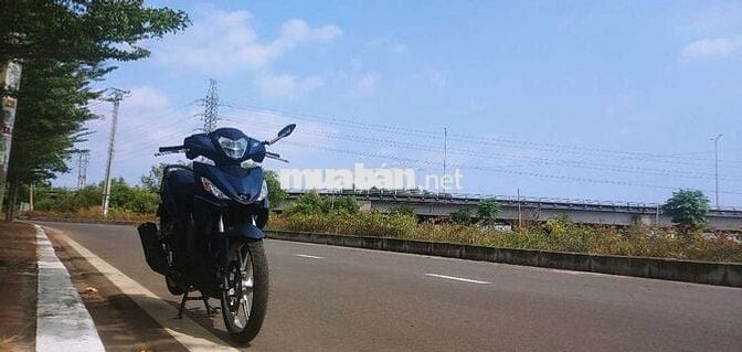 Honda Winner 150 màu Xanh