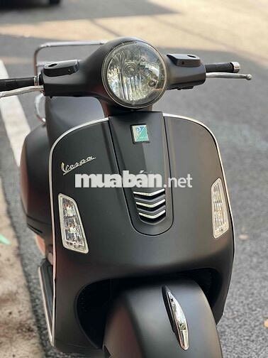 Piaggio Vespa GTS 125 3vie Đen