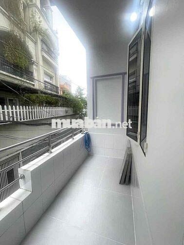 cho thuê nhà gần trung tâm 2p 9tr