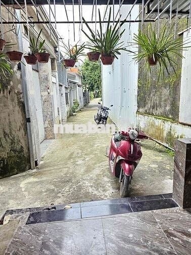 bán nhà gác đúc kiệt Nam Cao Nối Dài