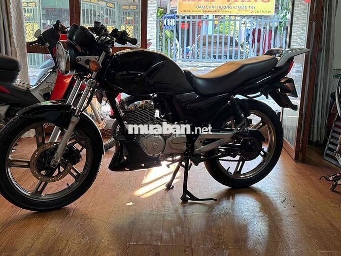 Suzuki EN 150 Fi Đen