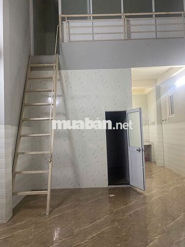 CHO THUÊ PHÒNG – 2 PHÒNG NGỦ + GÁC LỬNG RỘNG GẦN ĐH VĂN LANG