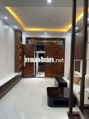 Cho Thuê 5 Tầng Xuân La Tây Hồ 35m2 Full Nội thất Nhà mới Ô tô cách 20