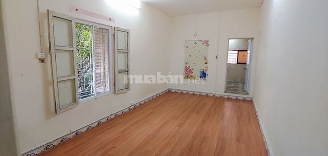 Cho thuê căn hộ tập thể quân đội phố Lý Nam Đế - Hoàn Kiếm - Hà Nội