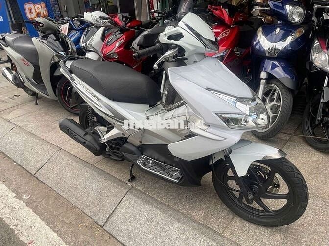 Honda air blade FI 2011 mới 90% Biển số 60