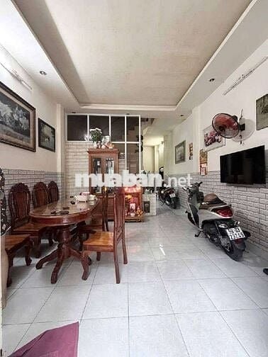 Nhà bán Đỗ Thừa Tự_40m2_Sát Mặt Tiền_Hoàn công đủ_Giá 4,4tỷ