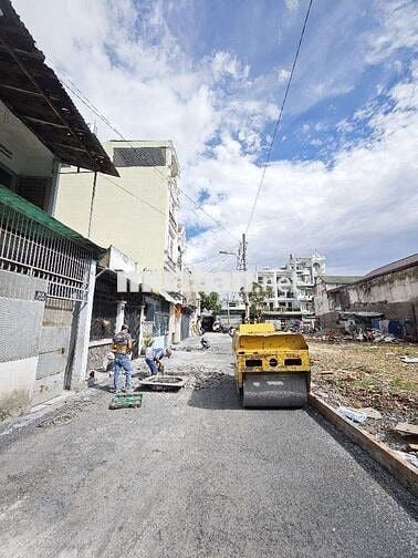 BÁN LÔ ĐẤT HXH SÁT MẶT TIỀN, ĐẤT NGANG HƠN 10M, TIỆN XÂY MỚI SIÊU PHẨM