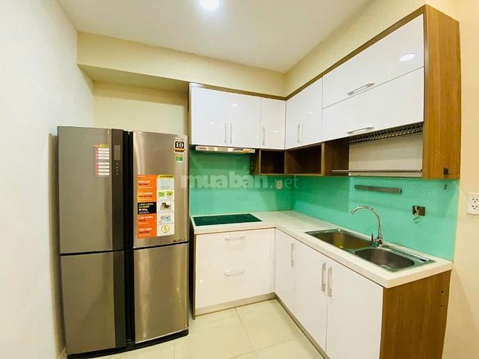 Cho thuê căn hộ Oriental Plaza, 77m2 gần đầy đủ nội thất. Giá 12.5