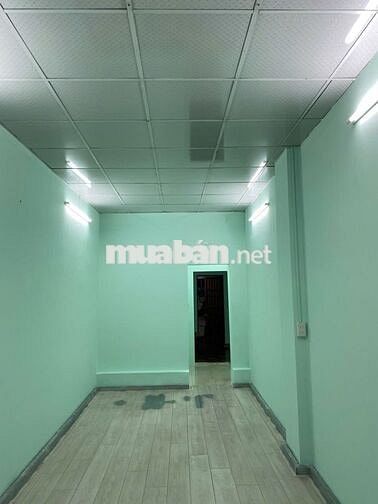 Cho thuê mặt bằng góc đường 2-4 và đường Đặng tất