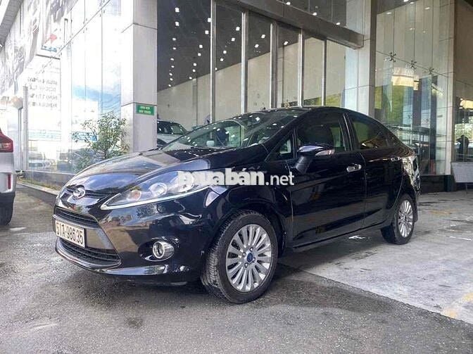 Ford Fiesta 2013 1.6 AT Hatchback - 42000 km
