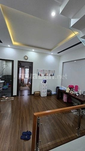 Siêu Phẩm Phan Triêm – Nhà 3 Tầng Móng 5 Tầng, Sân Ô Tô, Full Nội Thất