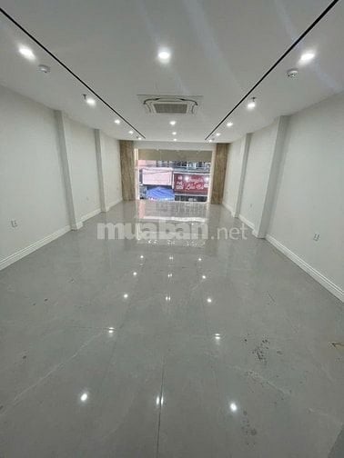 Cần bán gấp căn nhà Nguyễn Thị Định Đỗ Quang của chị gái 90m2 7 tầng 