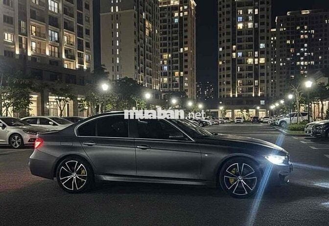 BMW 3 Series 2***0 km