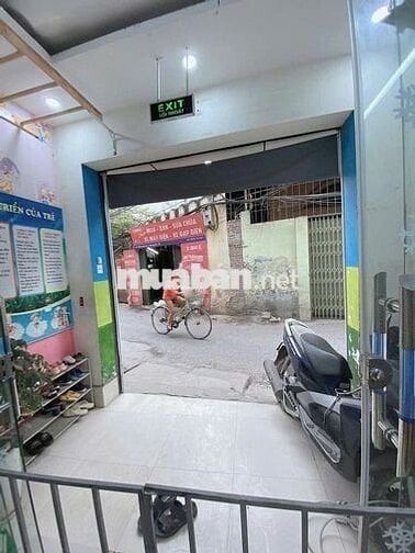 Cho thuê nhà riêng mặt đường Hoàng Mai - 44m2 -5 tầng - giá 15 triệu