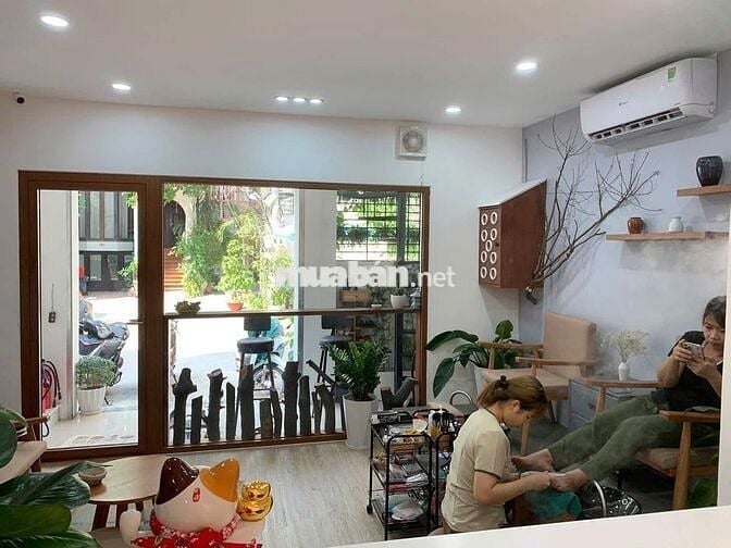 CHO THUÊ NHÀ RỘNG 5M NGUYỄN BỈNH KHIÊM. QUẬN 1 - GIÁ 30TR