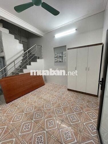 7tr500k, Cho thuê 3 phòng ngủ (hoặc 2n1k) giá 7tr500k, 23/72 Đức Diễn