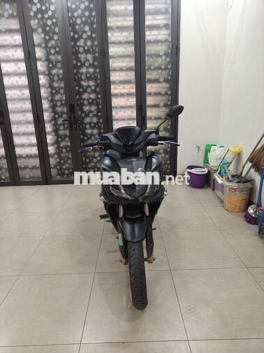 Winner x v3 đen nhám