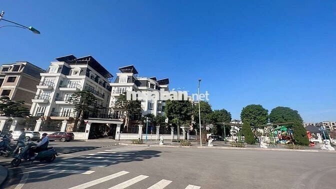 Bán Biệt Thự Vip Lideco - Nhà thô- vài bước ra Hồ