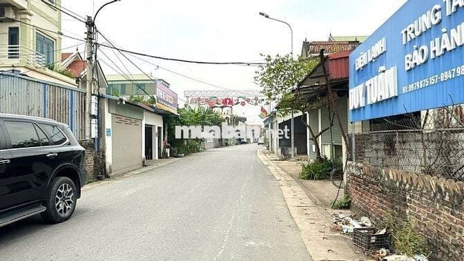 Trục chính Kinh Doanh mặt đường nhựa. 73m2 Giá chỉ 3.3tỷ