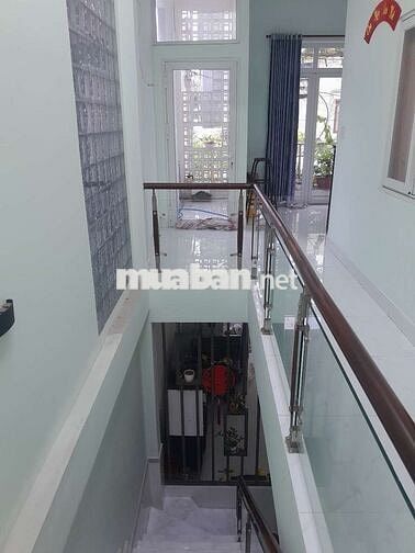 Chính chủ cần bán nhà trệt lầu.nhà xây tâm huyết chắc chắn