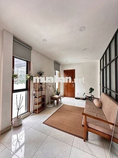 ✨ Căn hộ 2PN rộng thoáng 80m² – sát Q1, hỗ trợ 1tr tháng đầu