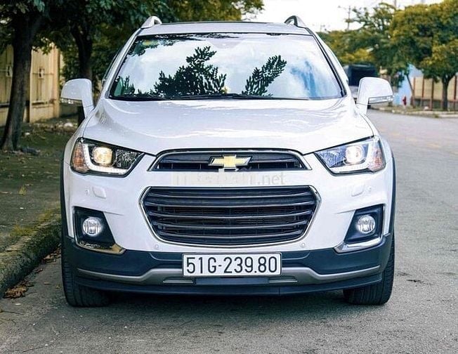 Chevrolet Captiva Revv LTZ 2016 2.4 AT 81.000 km