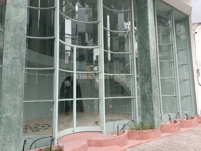 Cho thuê mặt bằng 60m2 tầng trệt + lửng , thích hợp kinh doanh mặt hàn