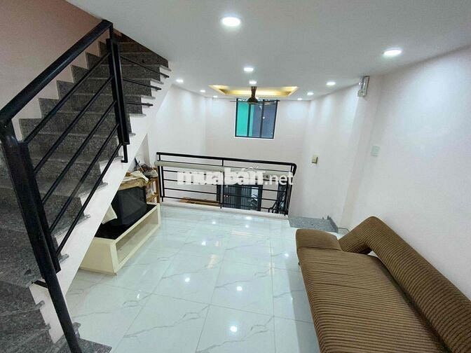 Nhà Mới 3PN Nguyễn Hiền Quận 3