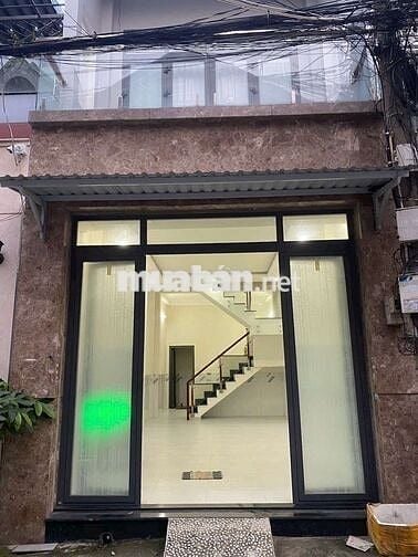 HẺM XE TẢI CHẠY VÔ TƯ. SÁT CHỢ.KHU VỰC AN NINH. DÂN CƯ ĐÔNG ĐÚC