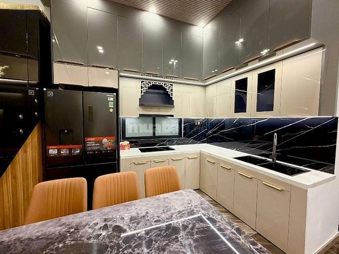 Bán nhà 3 tầng – full nội thất – kiệt 4m Hàn Mặc Tử