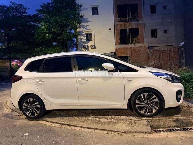 Kia Rondo 2017 2.0 MT xe gd 1 chủ cực zin đẹp rẻ